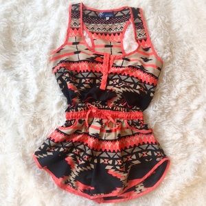 🌟Amiani Coral & Black Romper! Sz. S/M